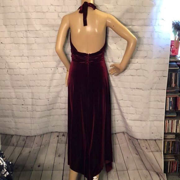 Signature by Robbie B Red Velvet Halter Tie Neckline Cocktail Dress Medium M 10 - Picture 6 of 8
